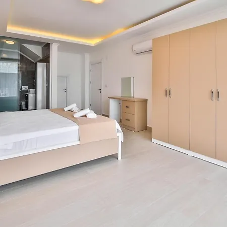 Premium 2 Vila