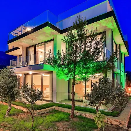 Premium 2 Vila